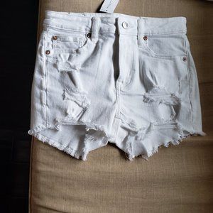 White Denim AE Mom Shorts Cutoff Size 2 American Eagle High Waisted